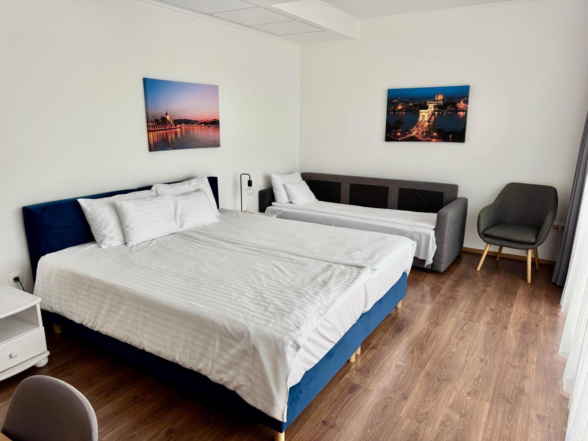 Rooftop City Residence With Deep Garage Budapest Ngoại thất bức ảnh